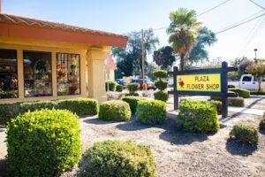 Plaza Flower Shop plaza flower shop madera 251