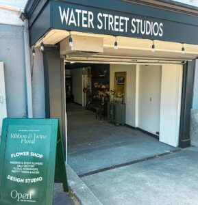 Ribbon and Twine Floral ribbon and twine floral petaluma 524