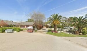 the lumpys flowers hanford 280